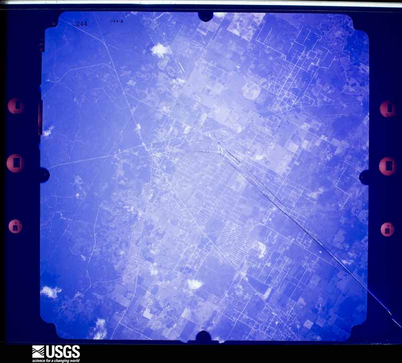 U.S. Geological Survey aerial photograph, 1992-07-04, scale 1:66000