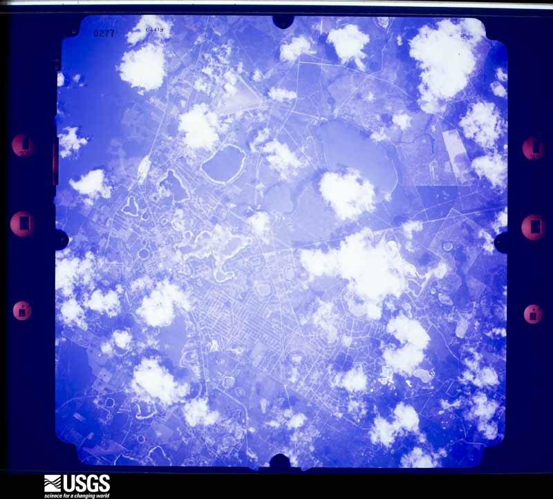 U.S. Geological Survey aerial photograph, 1992-07-04, scale 1:66500