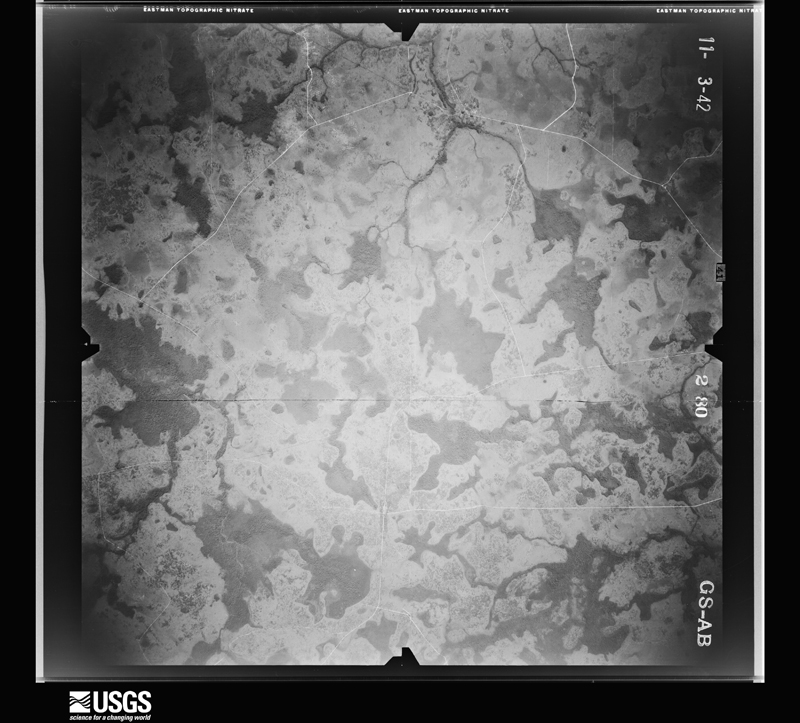 U.S. Geological Survey aerial photograph, 1942-11-03, scale 1:43100