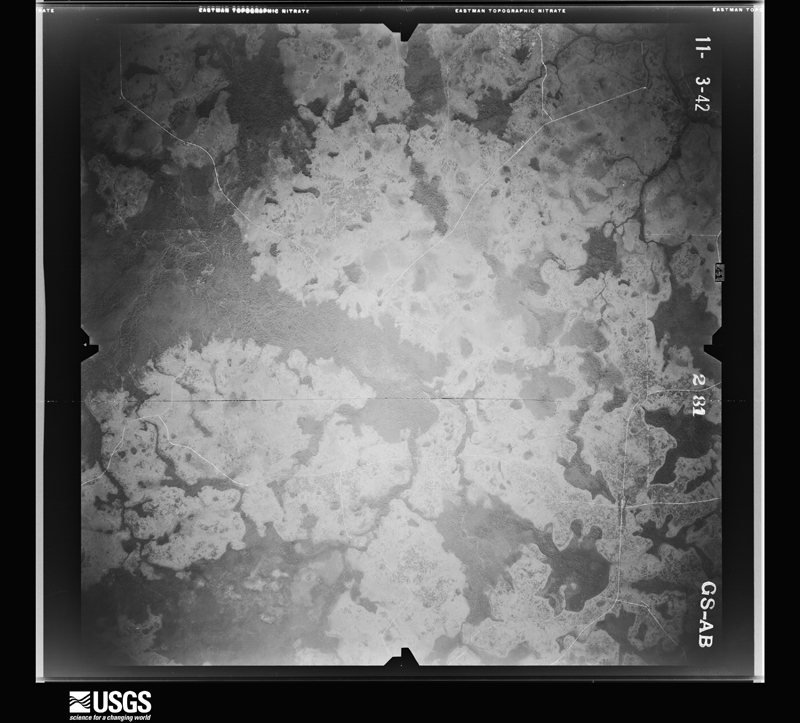 U.S. Geological Survey aerial photograph, 1942-11-03, scale 1:43100