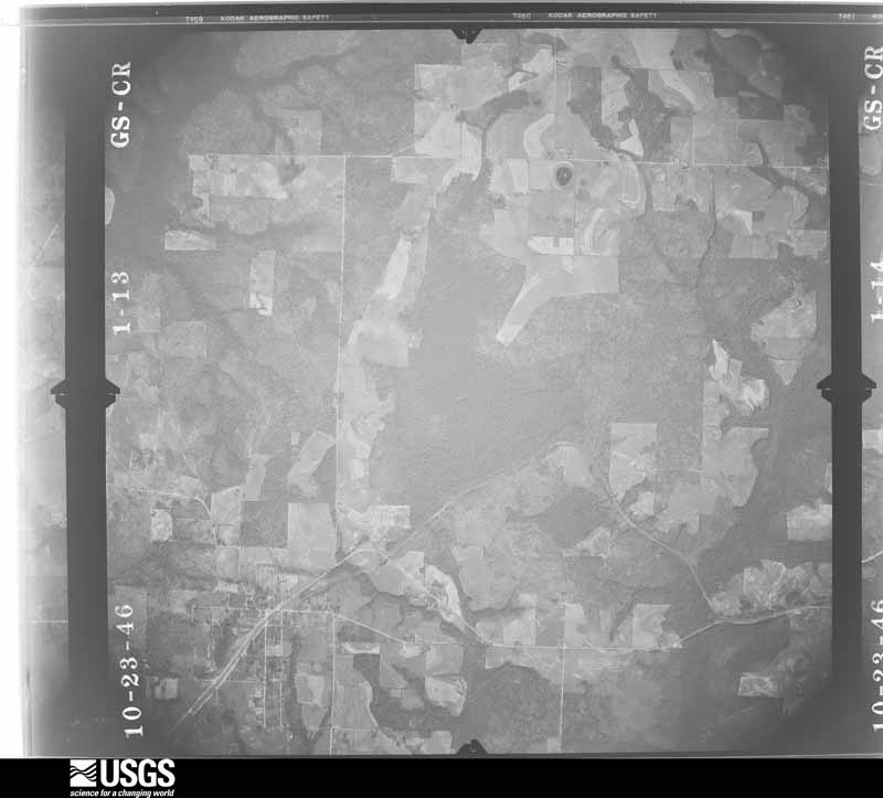 U.S. Geological Survey aerial photograph, 1946-10-23, scale 1:27200