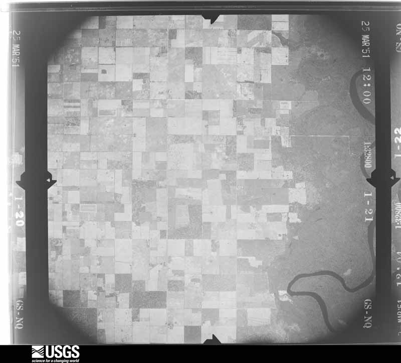 U.S. Geological Survey aerial photograph, 1951-03-25, scale 1:32800
