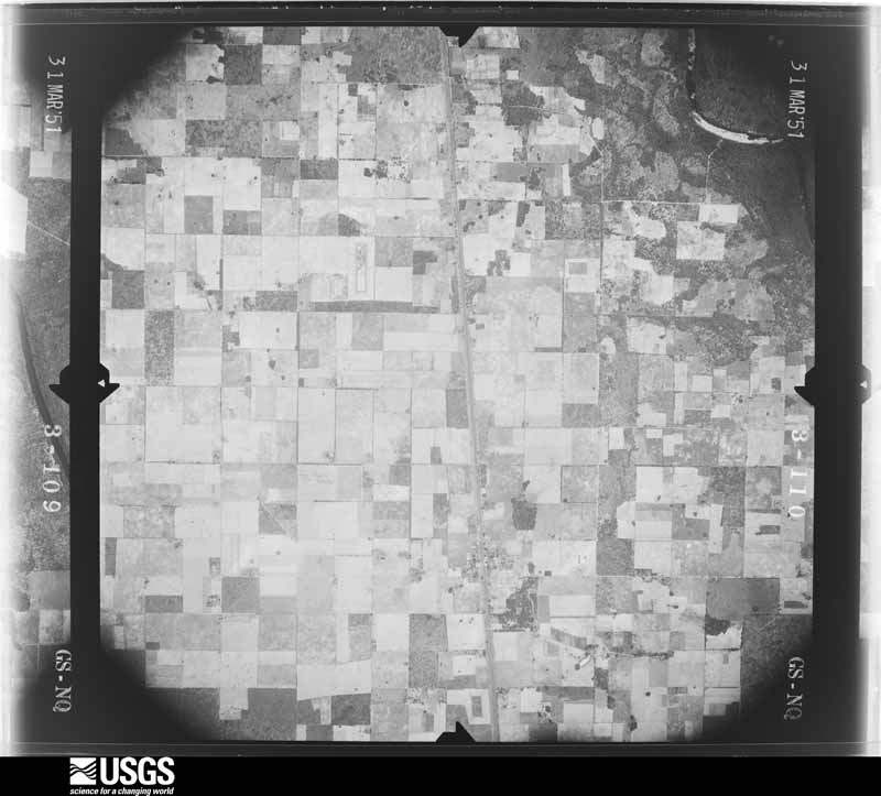 U.S. Geological Survey aerial photograph, 1951-03-31, scale 1:32800