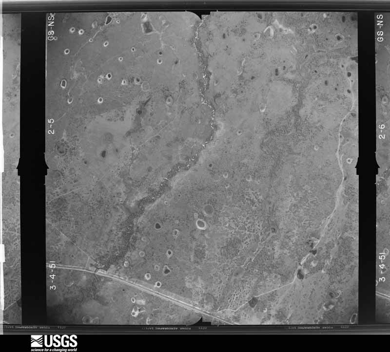 U.S. Geological Survey aerial photograph, 1951-03-04, scale 1:28400