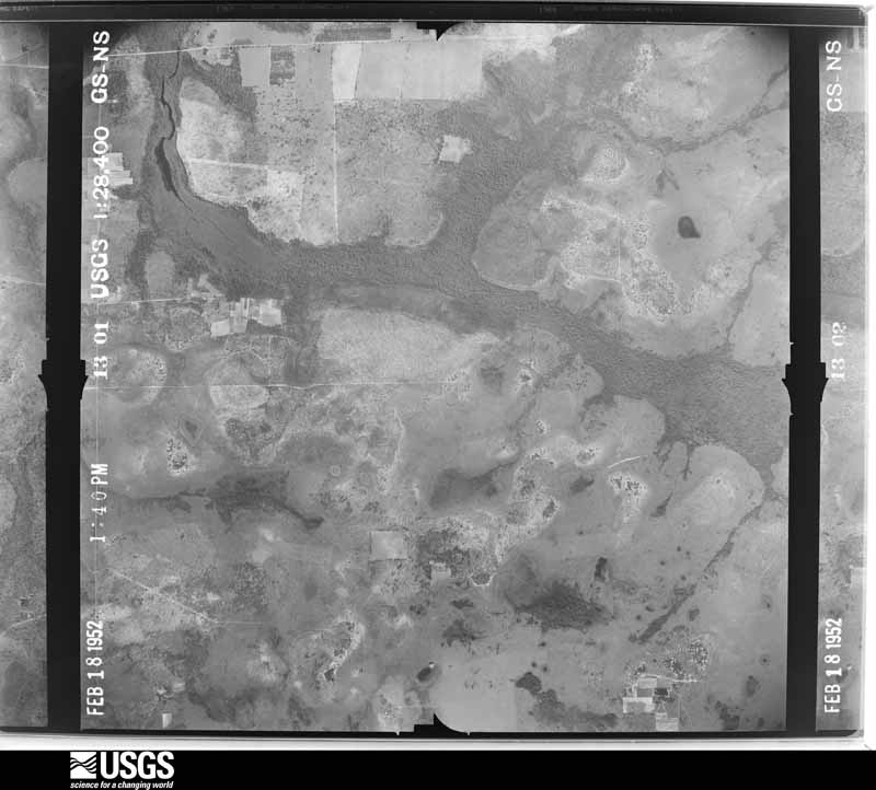 U.S. Geological Survey aerial photograph, 1952-02-18, scale 1:28400