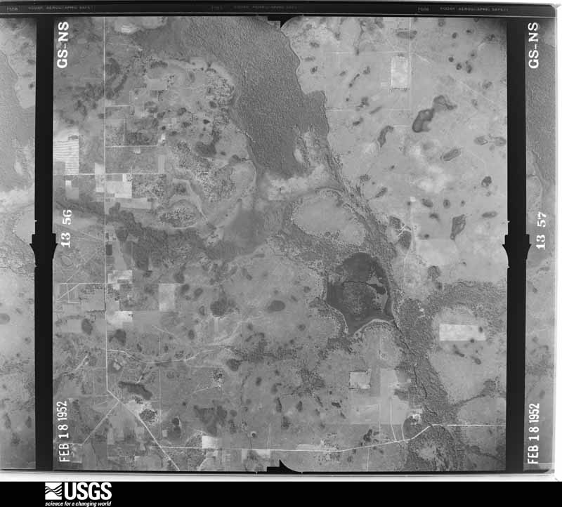 U.S. Geological Survey aerial photograph, 1952-02-18, scale 1:28400