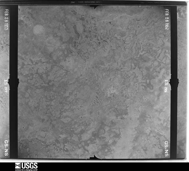 U.S. Geological Survey aerial photograph, 1952-02-28, scale 1:28400