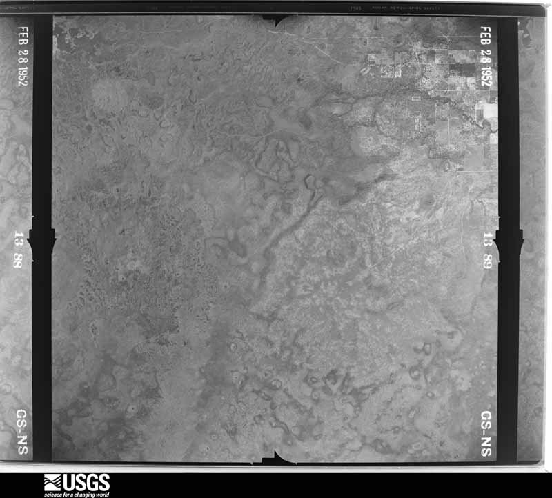 U.S. Geological Survey aerial photograph, 1952-02-28, scale 1:28400