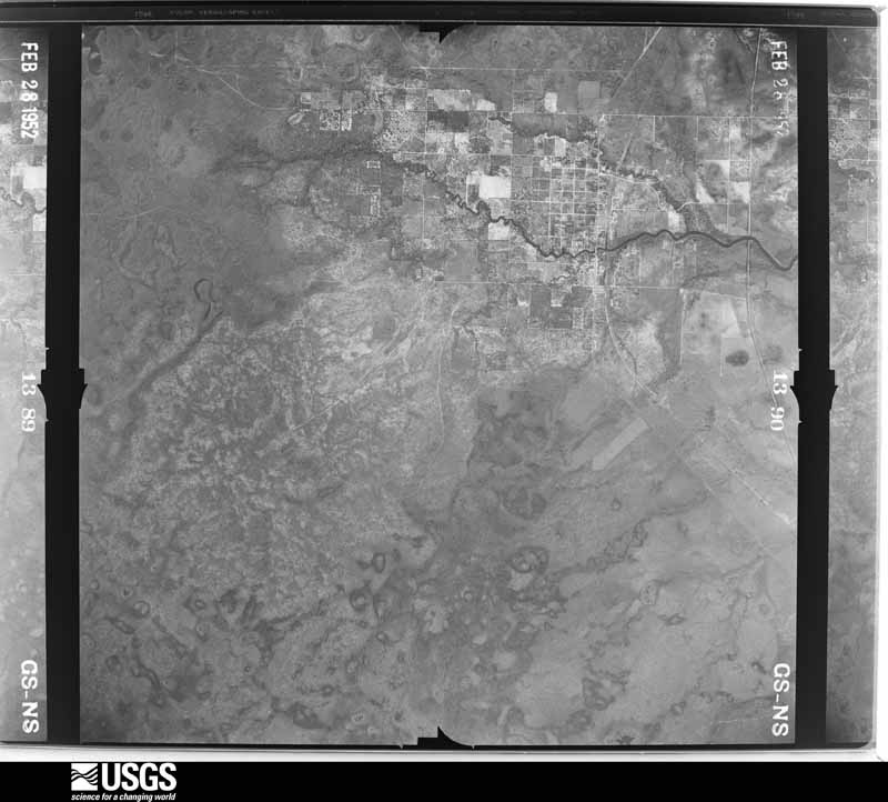 U.S. Geological Survey aerial photograph, 1952-02-28, scale 1:28400