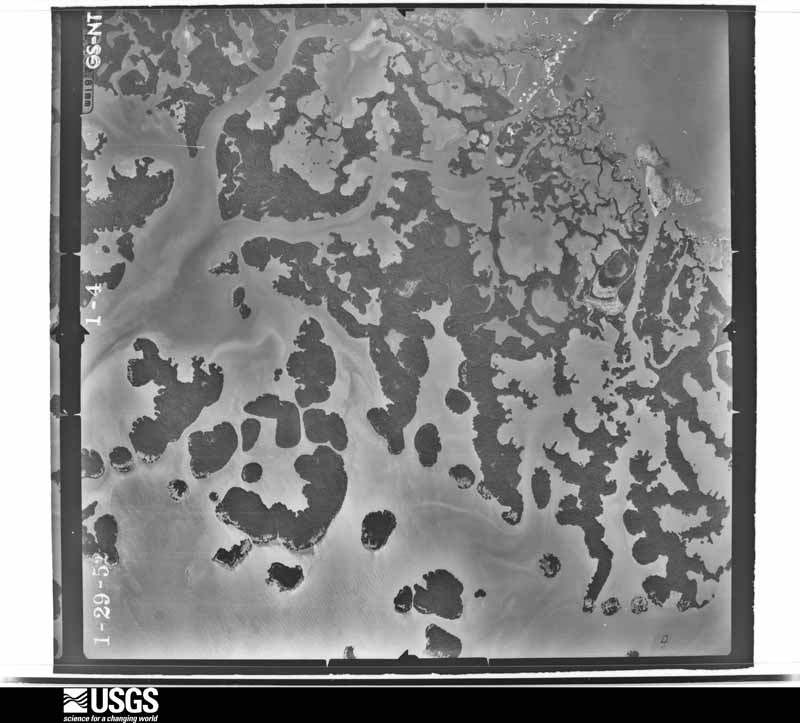 U.S. Geological Survey aerial photograph, 1952-01-29, scale 1:28400