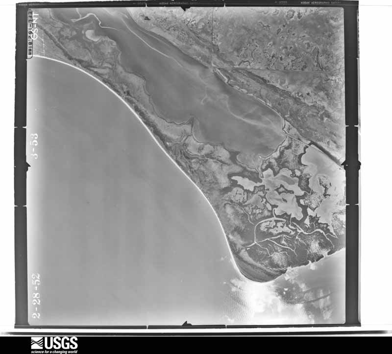 U.S. Geological Survey aerial photograph, 1952-02-28, scale 1:28400