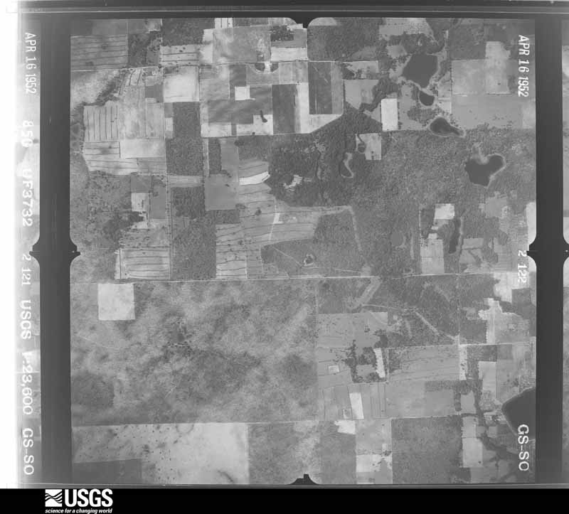 U.S. Geological Survey aerial photograph, 1952-04-16, scale 1:23600