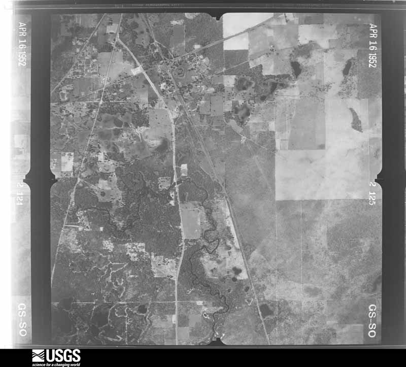 U.S. Geological Survey aerial photograph, 1952-04-16, scale 1:23600