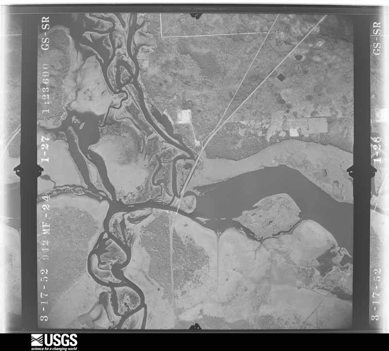U.S. Geological Survey aerial photograph, 1952-03-17, scale 1:23600