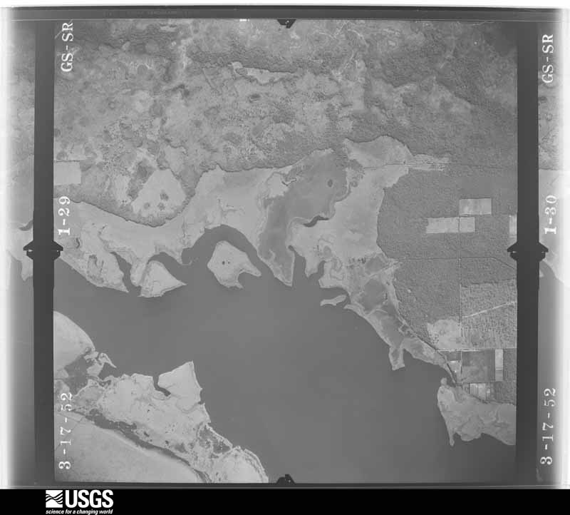U.S. Geological Survey aerial photograph, 1952-03-17, scale 1:23600