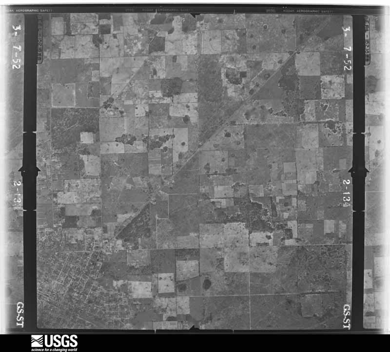U.S. Geological Survey aerial photograph, 1952-03-07, scale 1:23600
