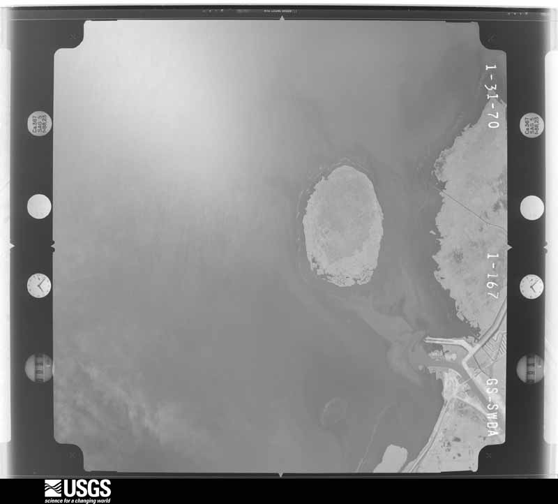 U.S. Geological Survey aerial photograph, 1970-01-31, scale 1:59600