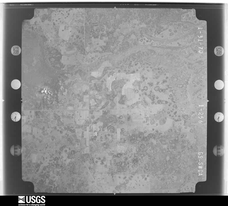 U.S. Geological Survey aerial photograph, 1970-01-31, scale 1:59600