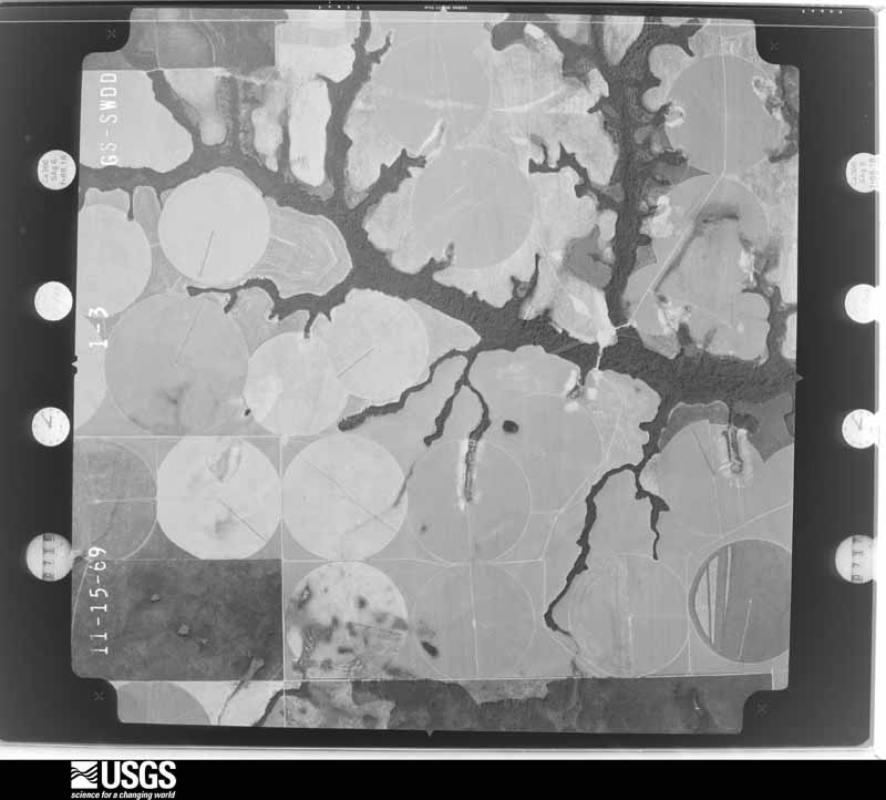 U.S. Geological Survey aerial photograph, 1969-11-15, scale 1:20500