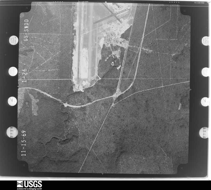 U.S. Geological Survey aerial photograph, 1969-11-15, scale 1:20500