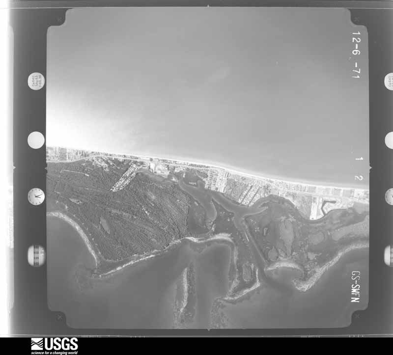 U.S. Geological Survey aerial photograph, 1971-12-06, scale 1:21000