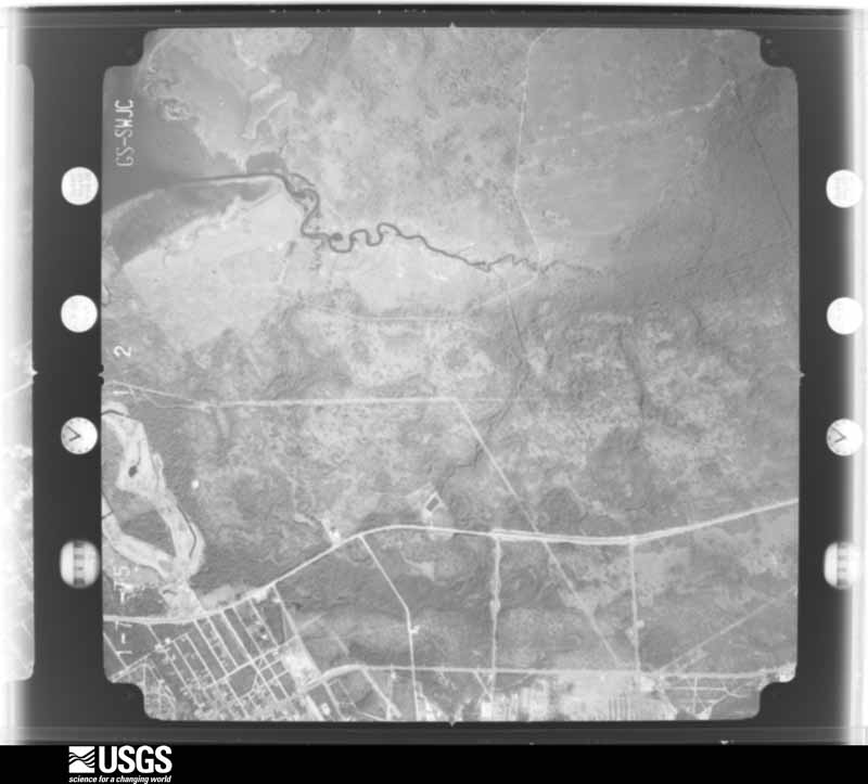 U.S. Geological Survey aerial photograph, 1975-02-01, scale 1:20500