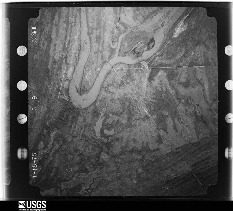 U.S. Geological Survey aerial photograph, 1975-02-01, scale 1:20500