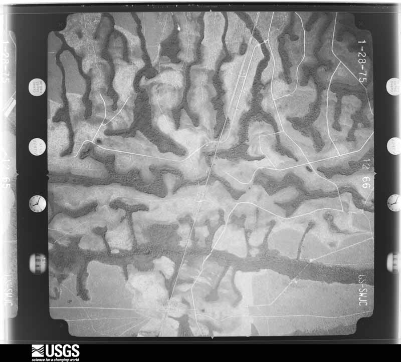 U.S. Geological Survey aerial photograph, 1975-02-01, scale 1:20500