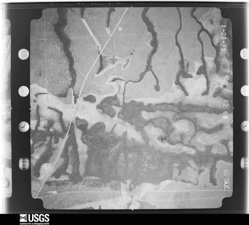 U.S. Geological Survey aerial photograph, 1975-02-01, scale 1:20500