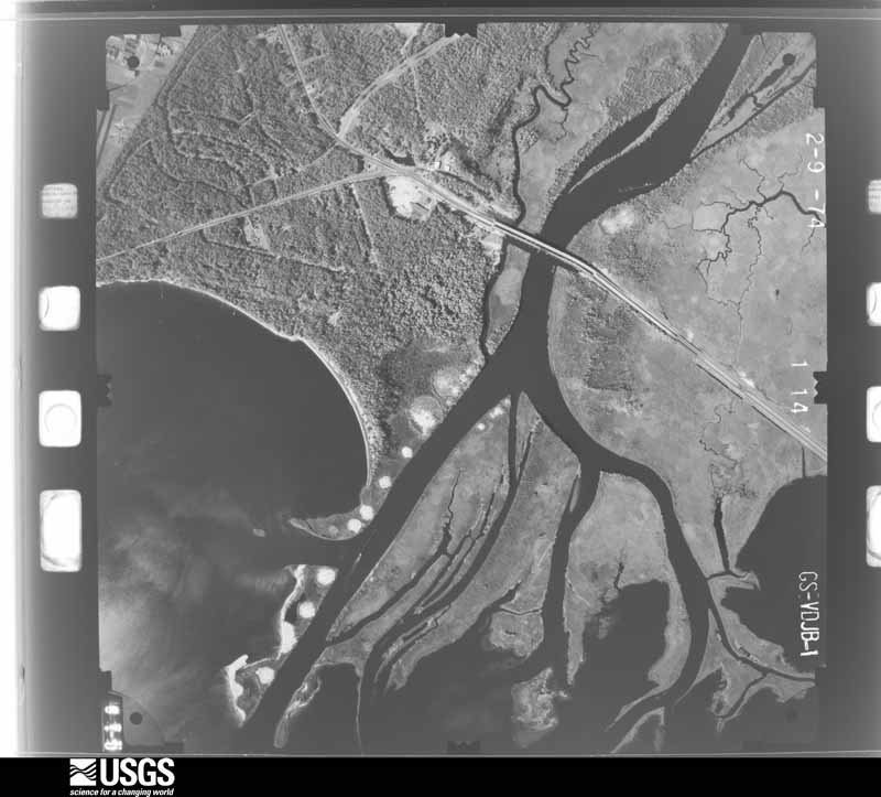 U.S. Geological Survey aerial photograph, 1974-02-01, scale 1:14400