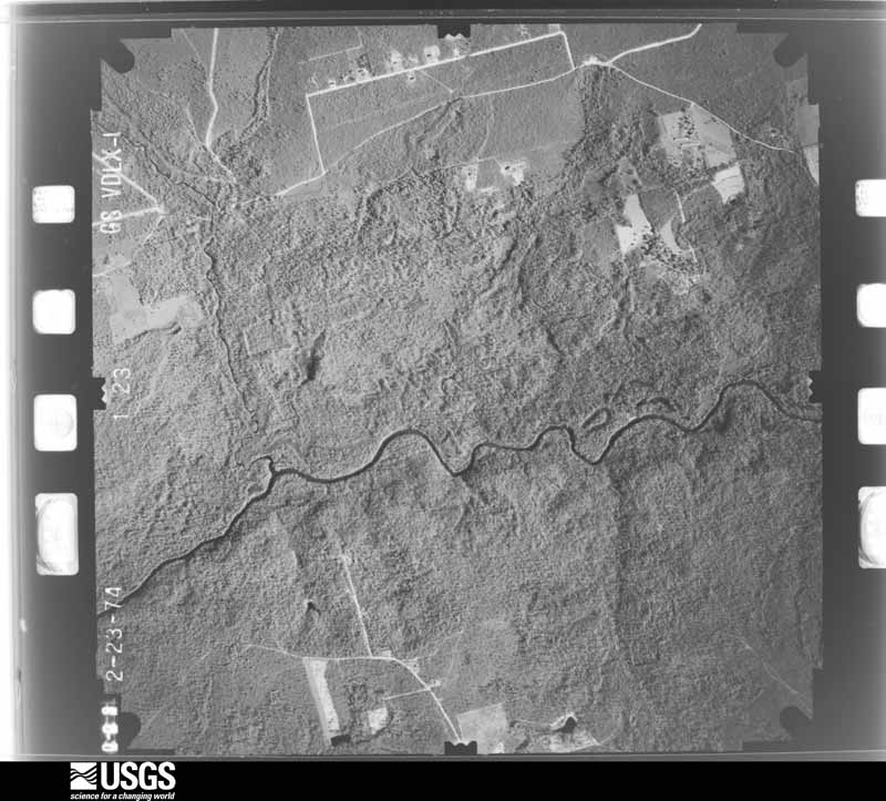 U.S. Geological Survey aerial photograph, 1974-02-01, scale 1:19000