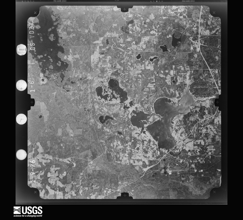 U.S. Geological Survey aerial photograph, 1976-01-09, scale 1:80000