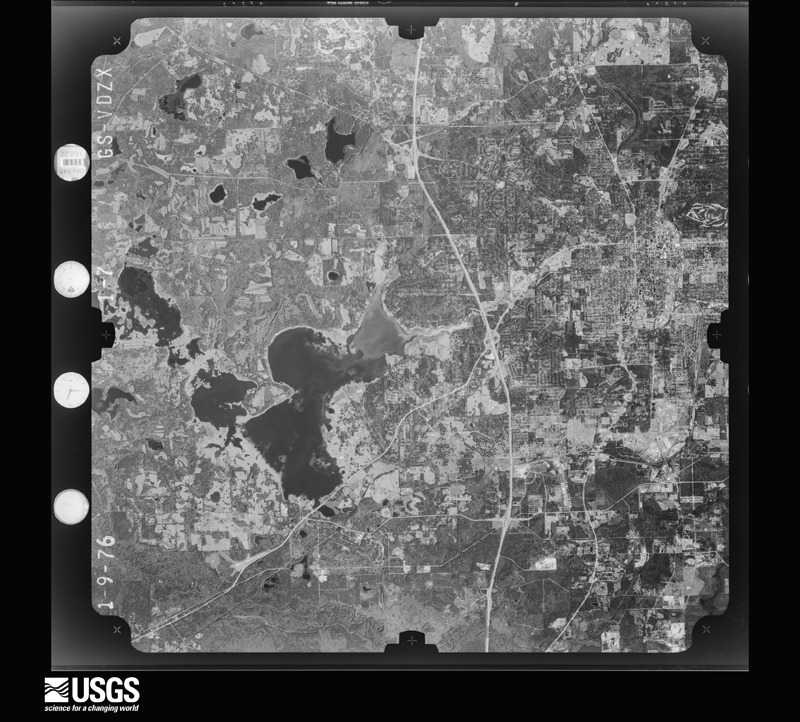 U.S. Geological Survey aerial photograph, 1976-01-09, scale 1:80000