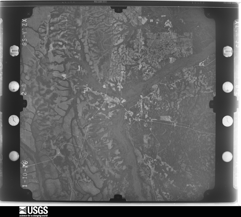 U.S. Geological Survey aerial photograph, 1976-01-10, scale 1:80000