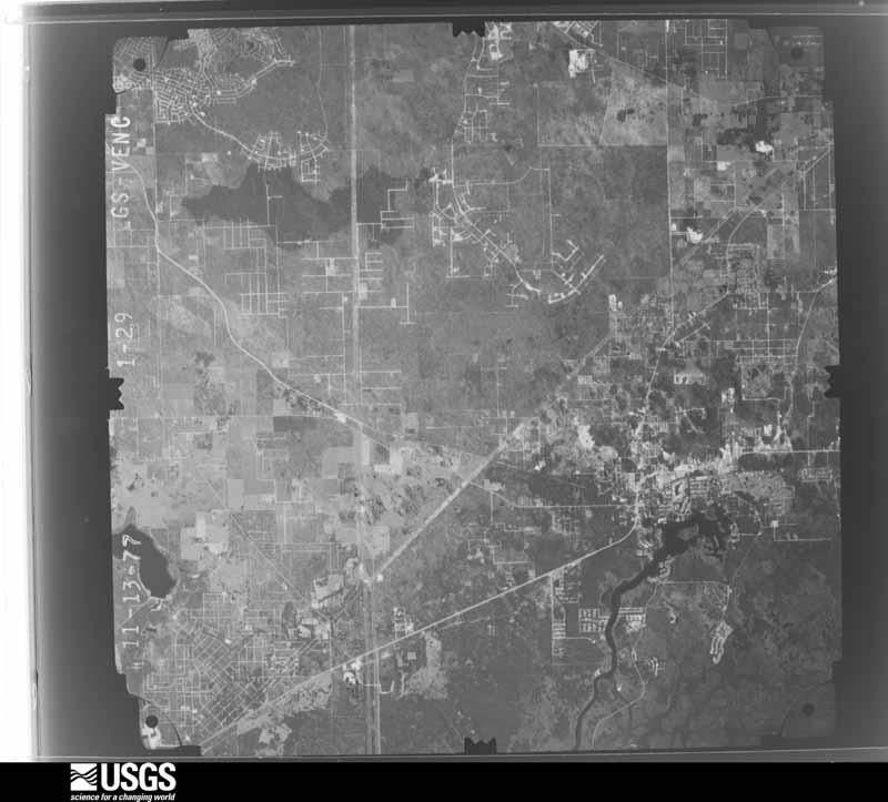 U.S. Geological Survey aerial photograph, 1977-11-13, scale 1:80000