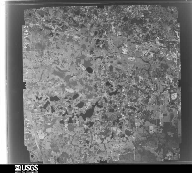 U.S. Geological Survey aerial photograph, 1977-11-13, scale 1:80000