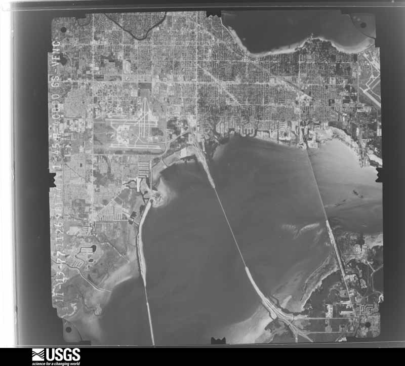 U.S. Geological Survey aerial photograph, 1977-11-13, scale 1:80000