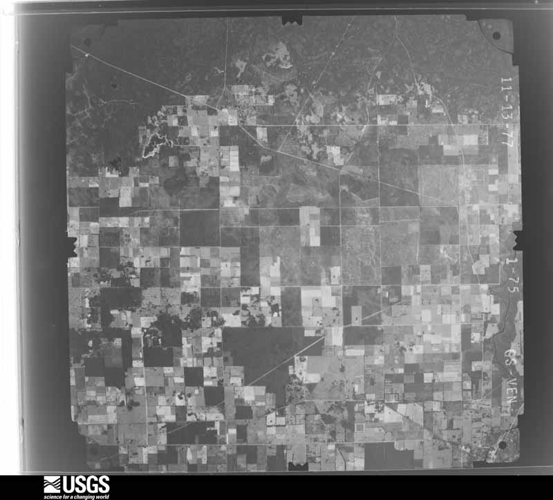 U.S. Geological Survey aerial photograph, 1977-11-13, scale 1:80000