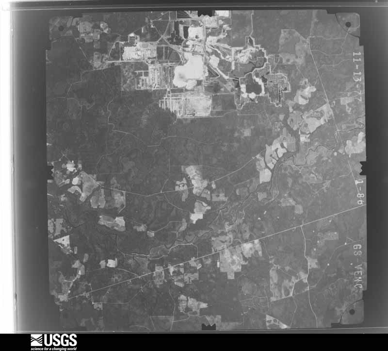U.S. Geological Survey aerial photograph, 1977-11-13, scale 1:80000
