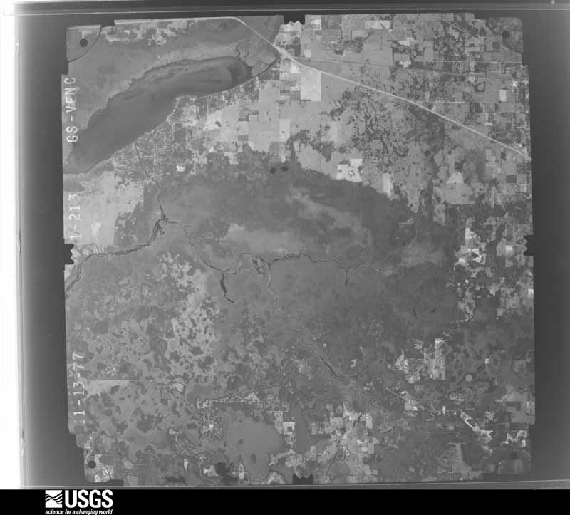 U.S. Geological Survey aerial photograph, 1977-11-13, scale 1:80000