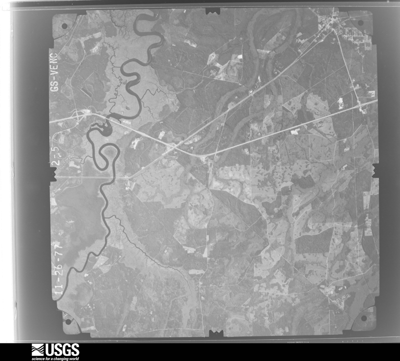U.S. Geological Survey aerial photograph, 1977-11-26, scale 1:80000