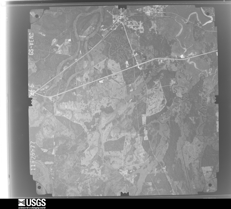 U.S. Geological Survey aerial photograph, 1977-11-26, scale 1:80000