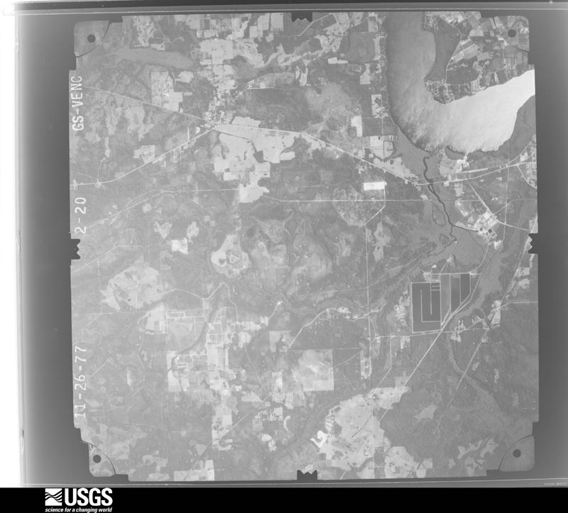 U.S. Geological Survey aerial photograph, 1977-11-26, scale 1:80000