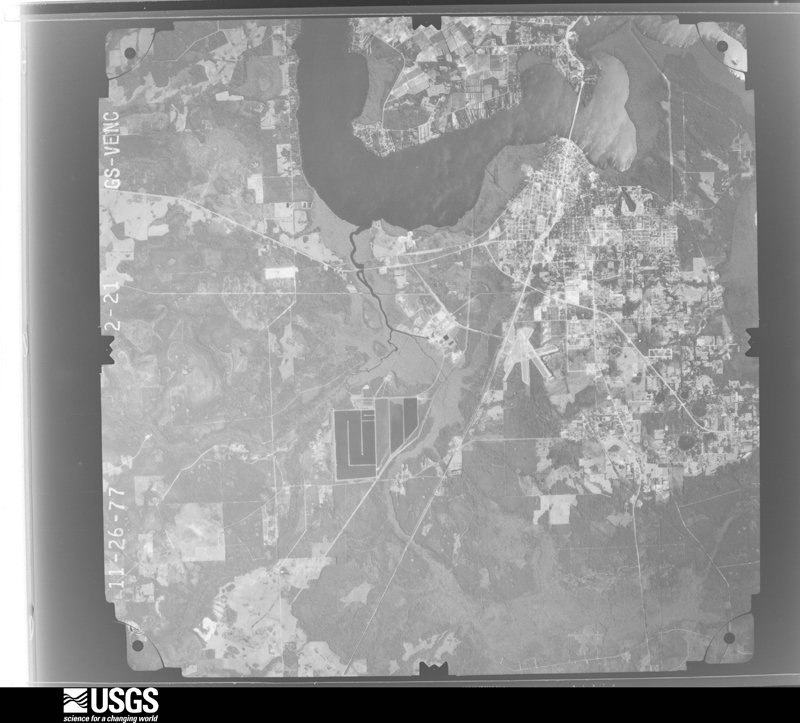 U.S. Geological Survey aerial photograph, 1977-11-26, scale 1:80000