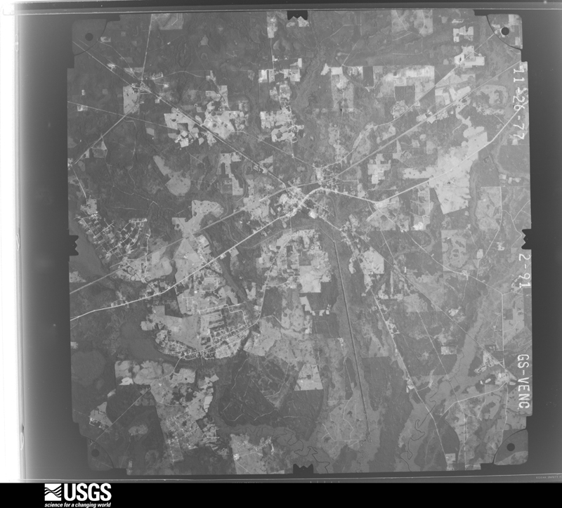 U.S. Geological Survey aerial photograph, 1977-11-26, scale 1:80000