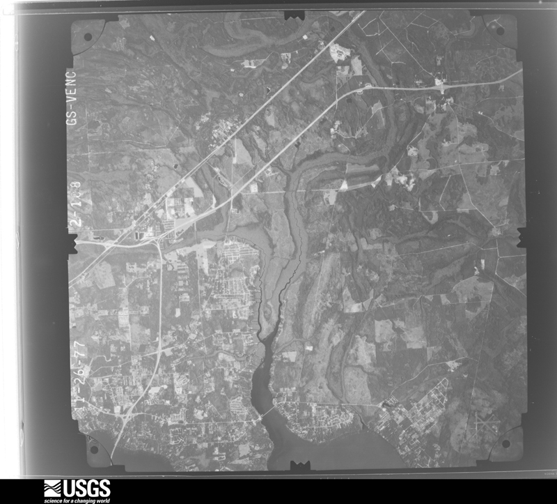 U.S. Geological Survey aerial photograph, 1977-11-26, scale 1:80000