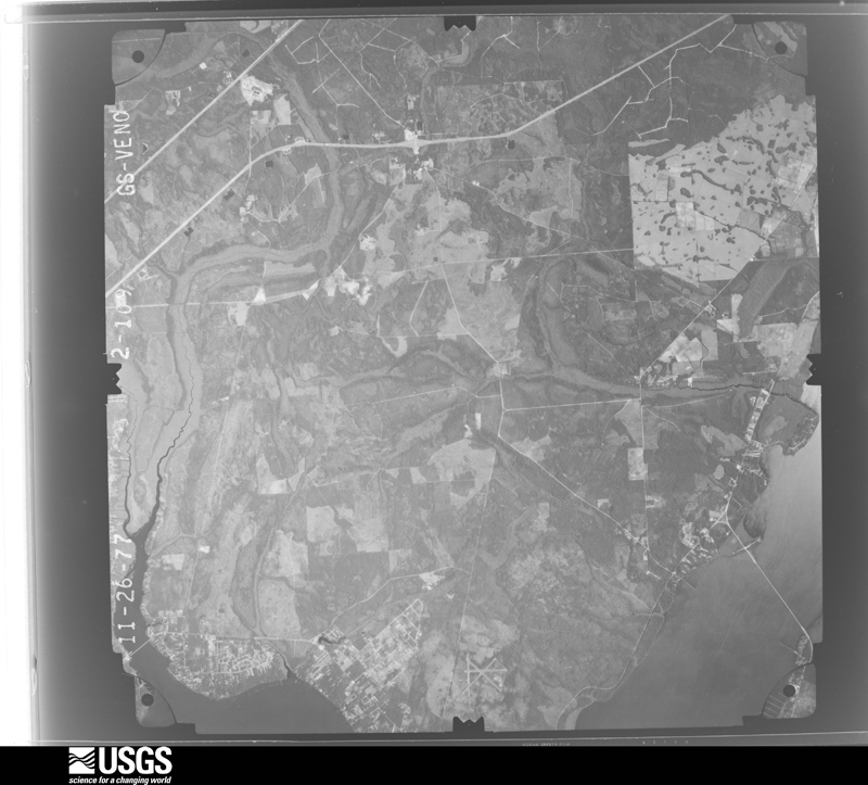 U.S. Geological Survey aerial photograph, 1977-11-26, scale 1:80000