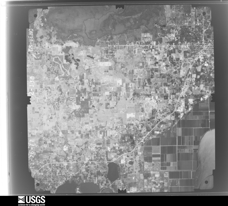 U.S. Geological Survey aerial photograph, 1977-11-26, scale 1:80000