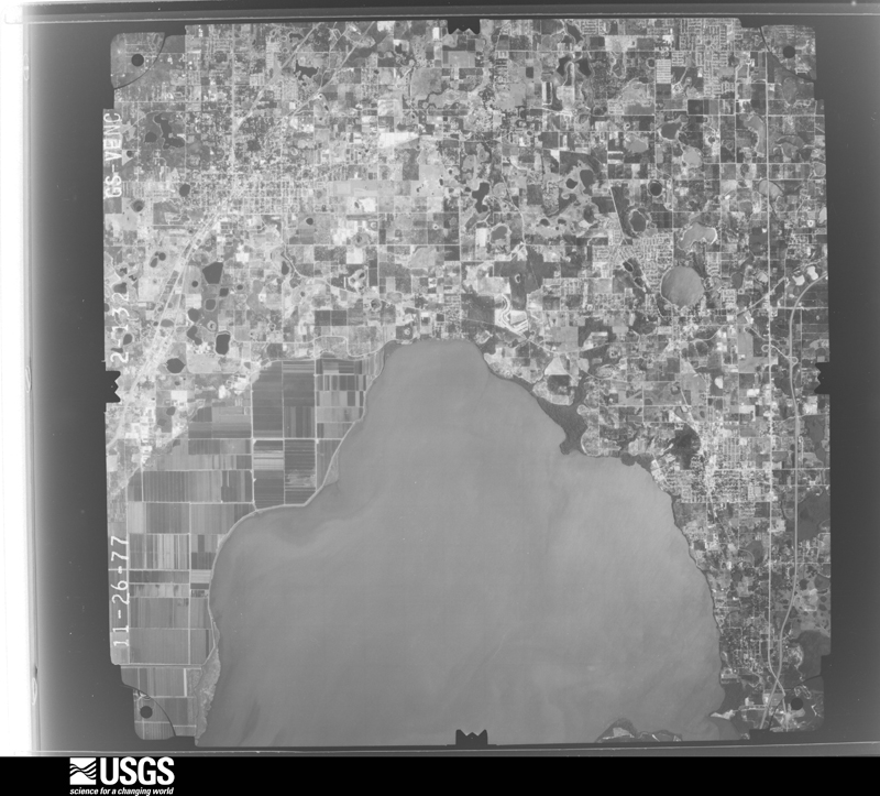 U.S. Geological Survey aerial photograph, 1977-11-26, scale 1:80000
