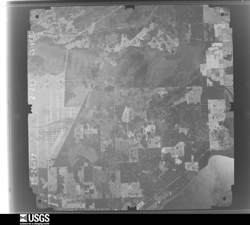 U.S. Geological Survey aerial photograph, 1977-11-26, scale 1:80000